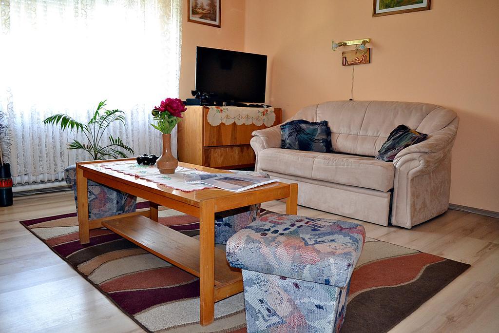 Ferenc Wellnes Apartment Csajag Bagian luar foto